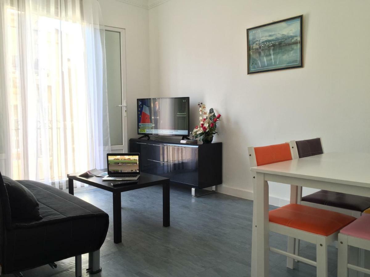 Appartement Le Saint-Charles มาร์กเซย ภายนอก รูปภาพ